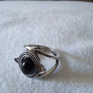 Silver plated ring sz 8
